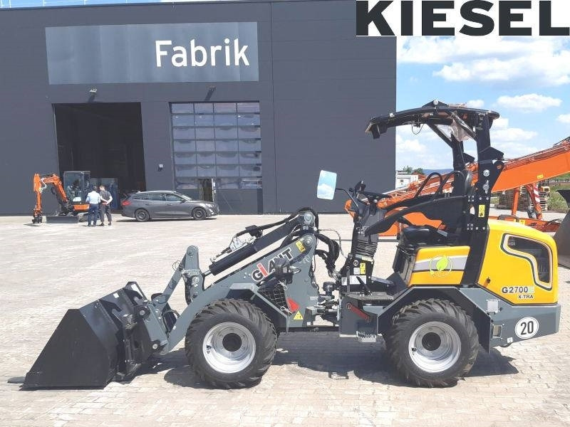 Giant G 2700 E X-Tra Elektro / electric - Mini nakladalec: slika 1 Giant G 2700 E X-Tra Elektro / electric - Mini nakladalec: slika 1