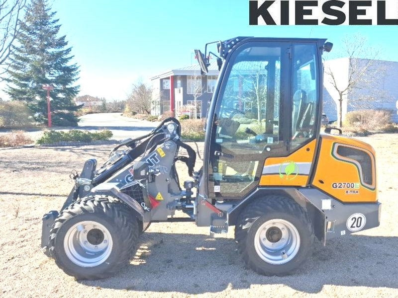 Giant G 2700 E X-Tra Elektro / electric - Mini nakladalec: slika 1 Giant G 2700 E X-Tra Elektro / electric - Mini nakladalec: slika 1