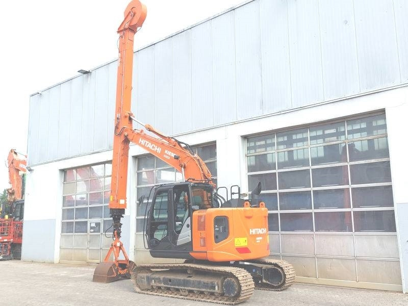 Hitachi ZX 135 US-6 Teledipper - Bager goseničar: slika 3 Hitachi ZX 135 US-6 Teledipper - Bager goseničar: slika 3