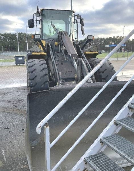 Komatsu WA 200 PT-5 - Kolesni nakladalec: slika 2 Komatsu WA 200 PT-5 - Kolesni nakladalec: slika 2