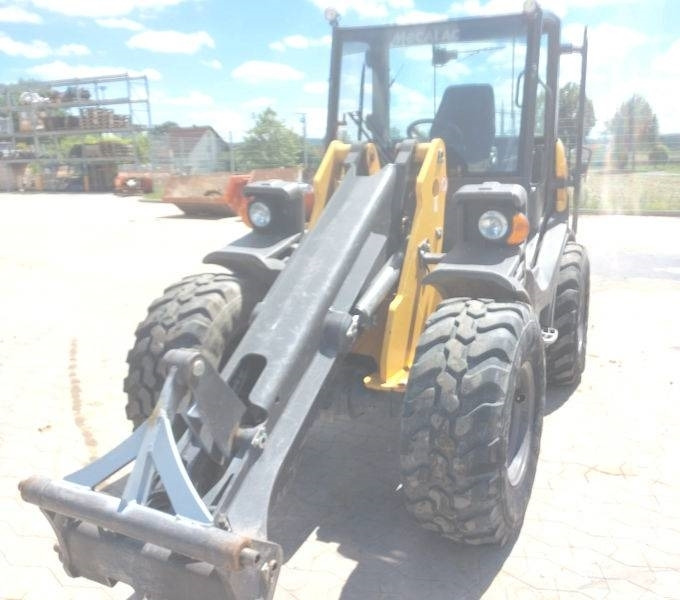 Mecalac AX 1000 - Mini nakladalec: slika 2 Mecalac AX 1000 - Mini nakladalec: slika 2