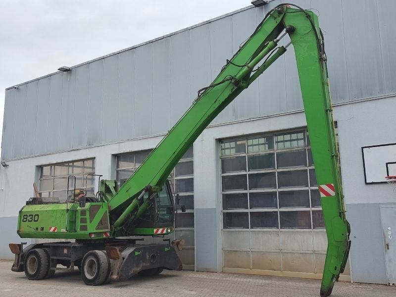 Sennebogen 830 - Bager za prekladanje primarnih/ Sekundarnih surovin: slika 4 Sennebogen 830 - Bager za prekladanje primarnih/ Sekundarnih surovin: slika 4