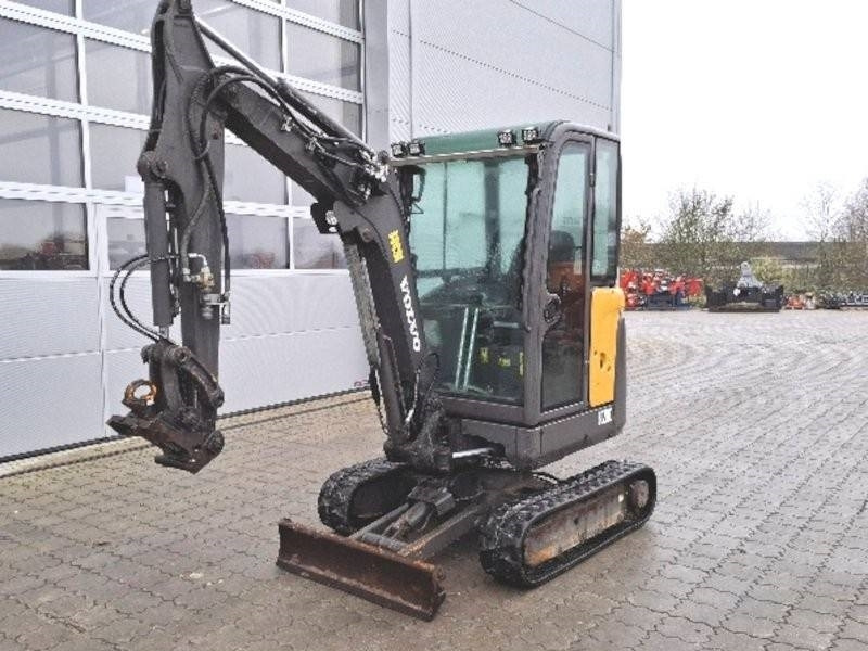Volvo EC 20 C - Mini bager: slika 2 Volvo EC 20 C - Mini bager: slika 2
