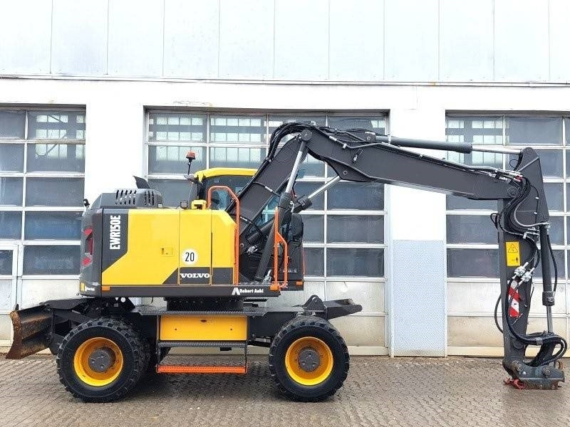 Volvo EWR 150 E - Bager na kolesih: slika 5 Volvo EWR 150 E - Bager na kolesih: slika 5