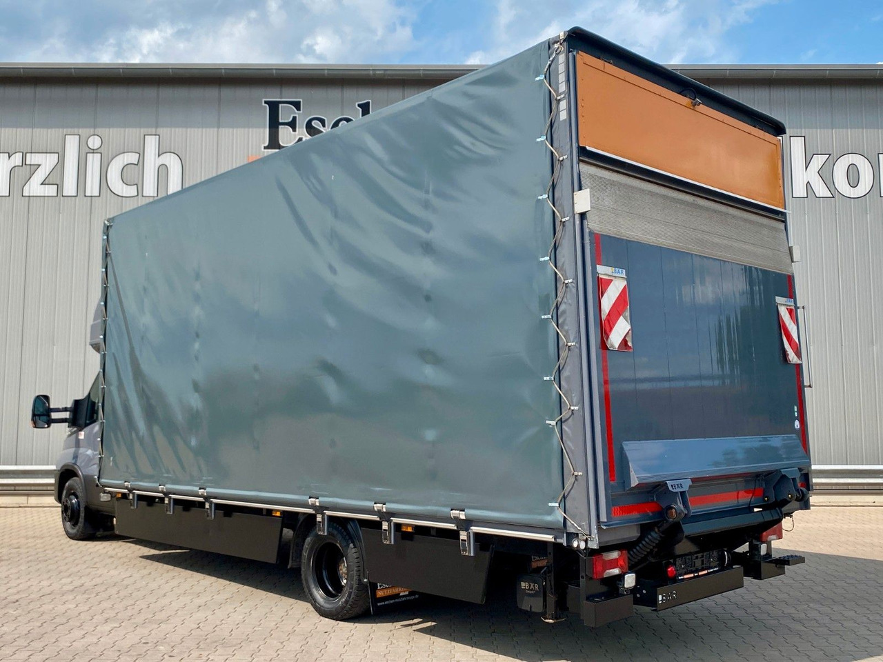 Iveco Daily Hi-Matic 70 C 21 Topsleeper | LBW 1,00to. - Dostavno vozilo s ponjavo: slika 3 Iveco Daily Hi-Matic 70 C 21 Topsleeper | LBW 1,00to. - Dostavno vozilo s ponjavo: slika 3