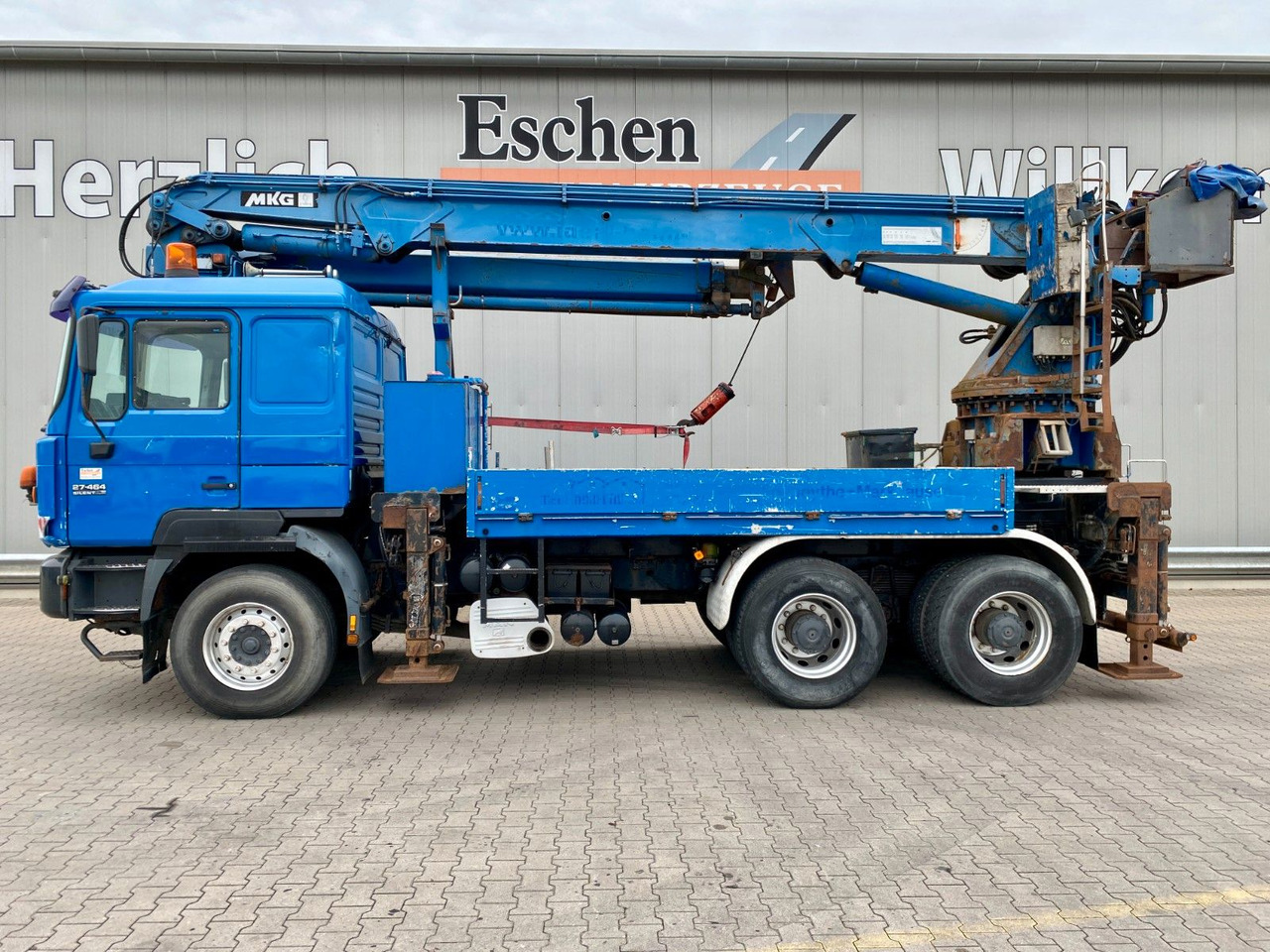 MAN 27.464 6x4 | MKG HMK 350a 2L*FUNK*Retarder*AHK MAN 27.464 6x4 | MKG HMK 350a 2L*FUNK*Retarder*AHK - Tovornjak z dvigalom: slika 2 MAN 27.464 6x4 | MKG HMK 350a 2L*FUNK*Retarder*AHK MAN 27.464 6x4 | MKG HMK 350a 2L*FUNK*Retarder*AHK - Tovornjak z dvigalom: slika 2