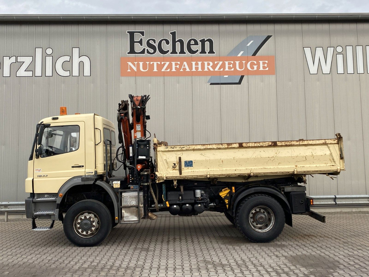 Mercedes-Benz 1833 4x4 Axor | Atlas 105.2-A2*Funk*AHK*3 Sitze - Tovornjak prekucnik, Tovornjak z dvigalom: slika 3 Mercedes-Benz 1833 4x4 Axor | Atlas 105.2-A2*Funk*AHK*3 Sitze - Tovornjak prekucnik, Tovornjak z dvigalom: slika 3