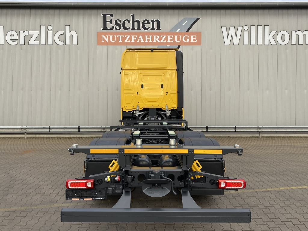 Mercedes-Benz 2542 L 6x2 Actros Giga-Space - Kontejnerski tovornjak/ Tovornjak z zamenljivim tovoriščem: slika 4 Mercedes-Benz 2542 L 6x2 Actros Giga-Space - Kontejnerski tovornjak/ Tovornjak z zamenljivim tovoriščem: slika 4