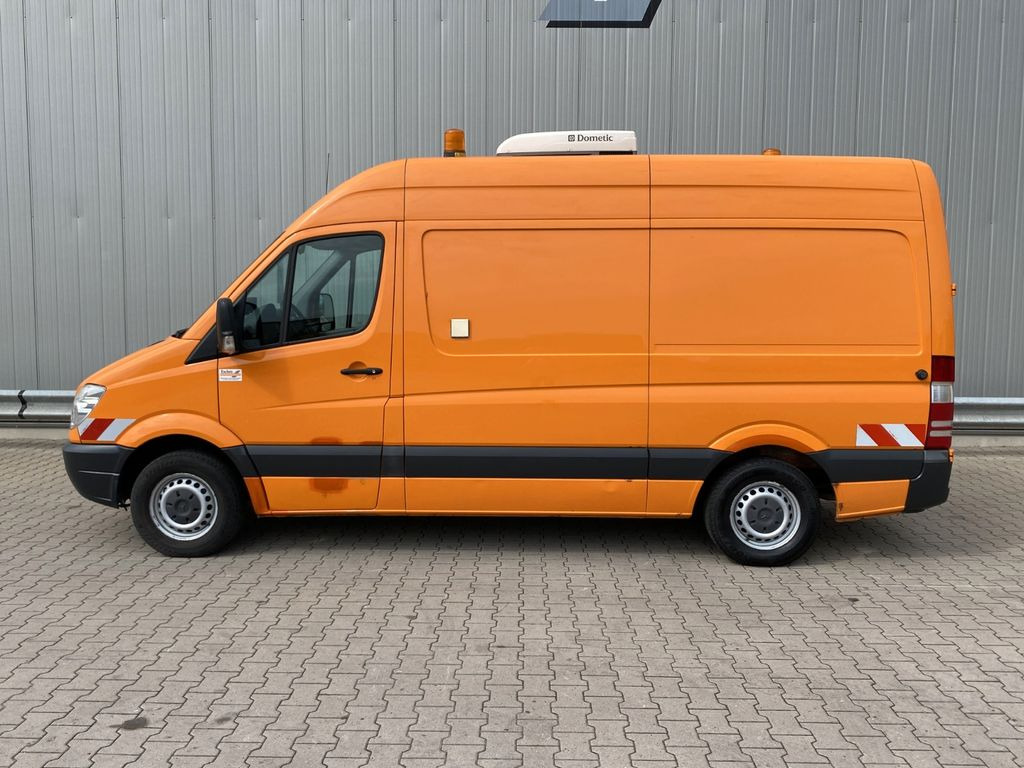 Mercedes-Benz 315 CDI Kamerawagen| PC-Setup*Standklima*RFK*AHK - Minibus, Potniški kombi: slika 2 Mercedes-Benz 315 CDI Kamerawagen| PC-Setup*Standklima*RFK*AHK - Minibus, Potniški kombi: slika 2