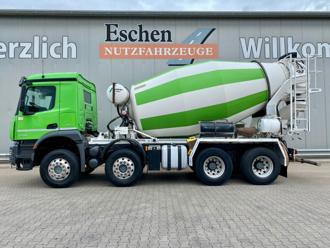 Mercedes-Benz 3236 Arocs | 9m³ Stetter*Klima*Navi*Blatt*1.Hand - Avtomešalec: slika 2 Mercedes-Benz 3236 Arocs | 9m³ Stetter*Klima*Navi*Blatt*1.Hand - Avtomešalec: slika 2