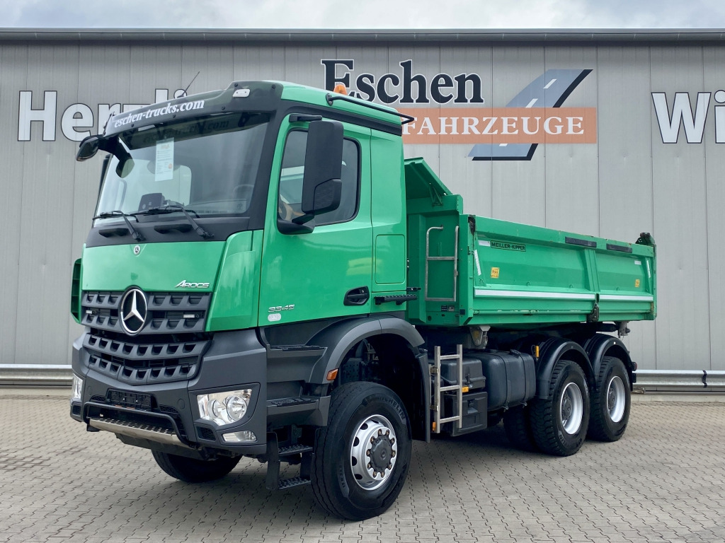 Mercedes-Benz 3345 6x6 Arocs - Tovornjak prekucnik: slika 2 Mercedes-Benz 3345 6x6 Arocs - Tovornjak prekucnik: slika 2