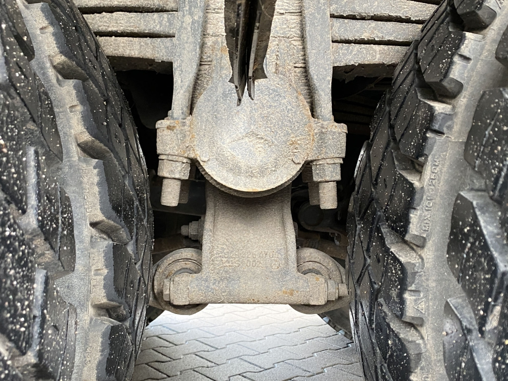 Mercedes-Benz 3346 AK 6x6 - Tovornjak prekucnik: slika 5 Mercedes-Benz 3346 AK 6x6 - Tovornjak prekucnik: slika 5