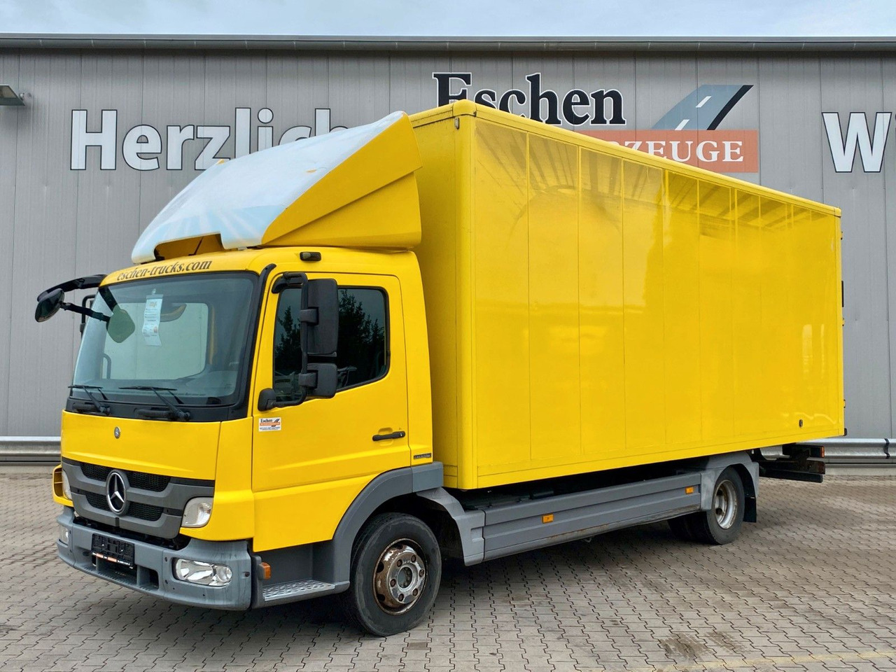 Mercedes-Benz 816 Atego | 3 Sitze*3x Zurrleisten*Portal*ASR Mercedes-Benz 816 Atego | 3 Sitze*3x Zurrleisten*Portal*ASR - Tovornjak zabojnik: slika 1 Mercedes-Benz 816 Atego | 3 Sitze*3x Zurrleisten*Portal*ASR Mercedes-Benz 816 Atego | 3 Sitze*3x Zurrleisten*Portal*ASR - Tovornjak zabojnik: slika 1