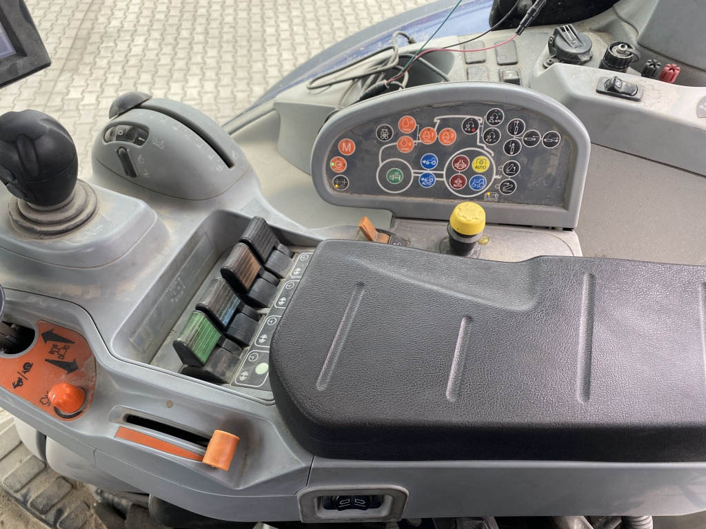 Traktor New Holland T7.315 AC 4x4: slika 10