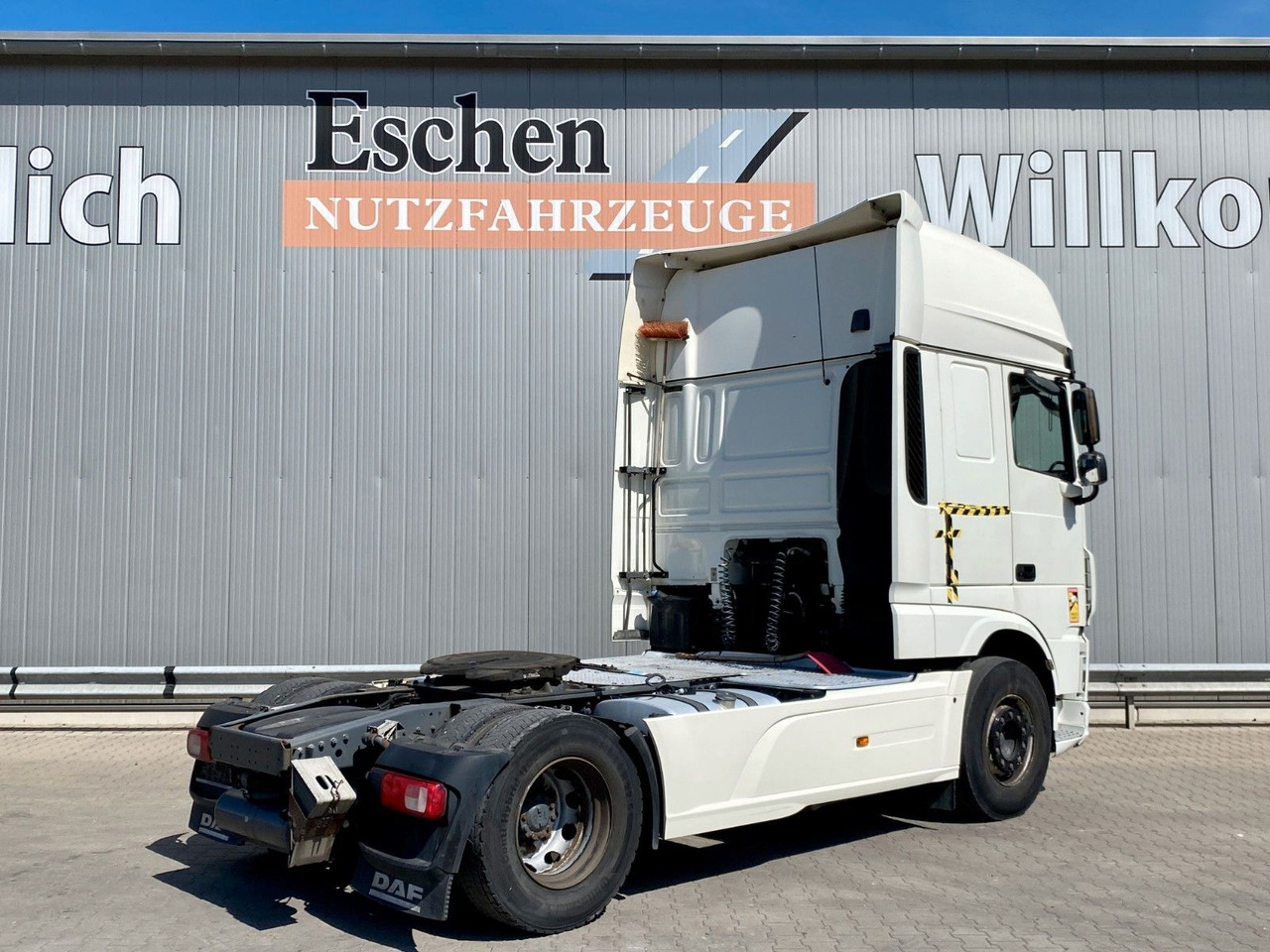 DAF XF 460 Super Space Cab | Klima*Vollspoiler - Vlačilec: slika 5 DAF XF 460 Super Space Cab | Klima*Vollspoiler - Vlačilec: slika 5