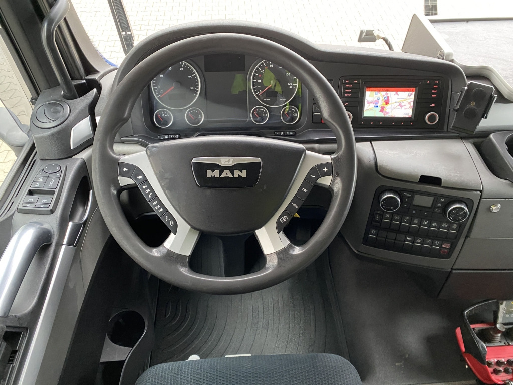 Vlačilec MAN TGX 18.400 4x2 BLS / Palfinger PK18.502 Kran: slika 16