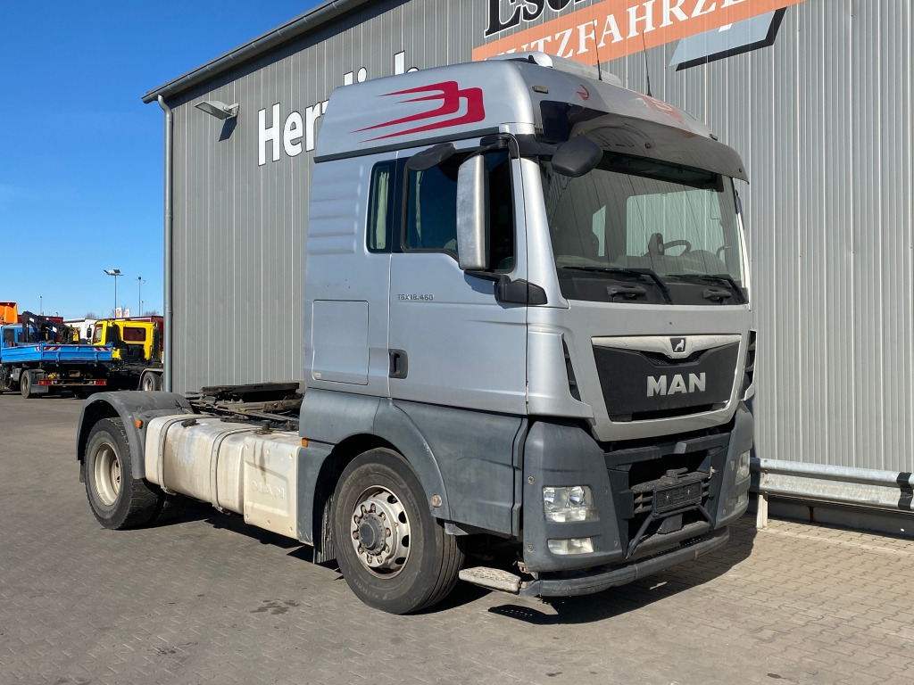 MAN TGX 18.460 4x4 H BLS / Motorschaden - Vlačilec: slika 2 MAN TGX 18.460 4x4 H BLS / Motorschaden - Vlačilec: slika 2