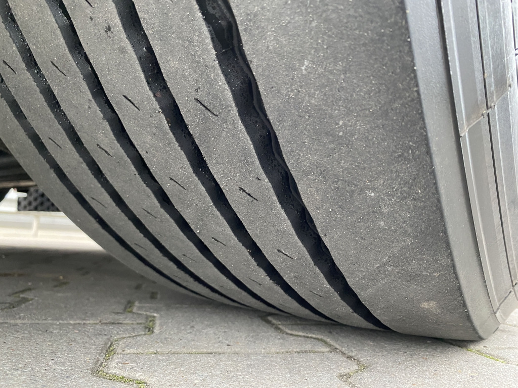 MAN TGX 18.580 4x2 LL - Vlačilec: slika 2 MAN TGX 18.580 4x2 LL - Vlačilec: slika 2