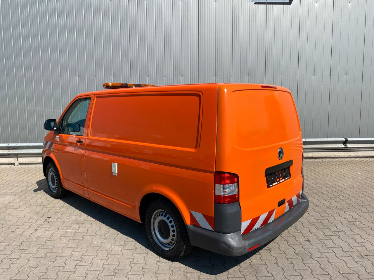 Volkswagen T5 Kanalfahrzeug | IBAK-Anlage*Schiebetür*Klima - Potniški kombi: slika 4 Volkswagen T5 Kanalfahrzeug | IBAK-Anlage*Schiebetür*Klima - Potniški kombi: slika 4