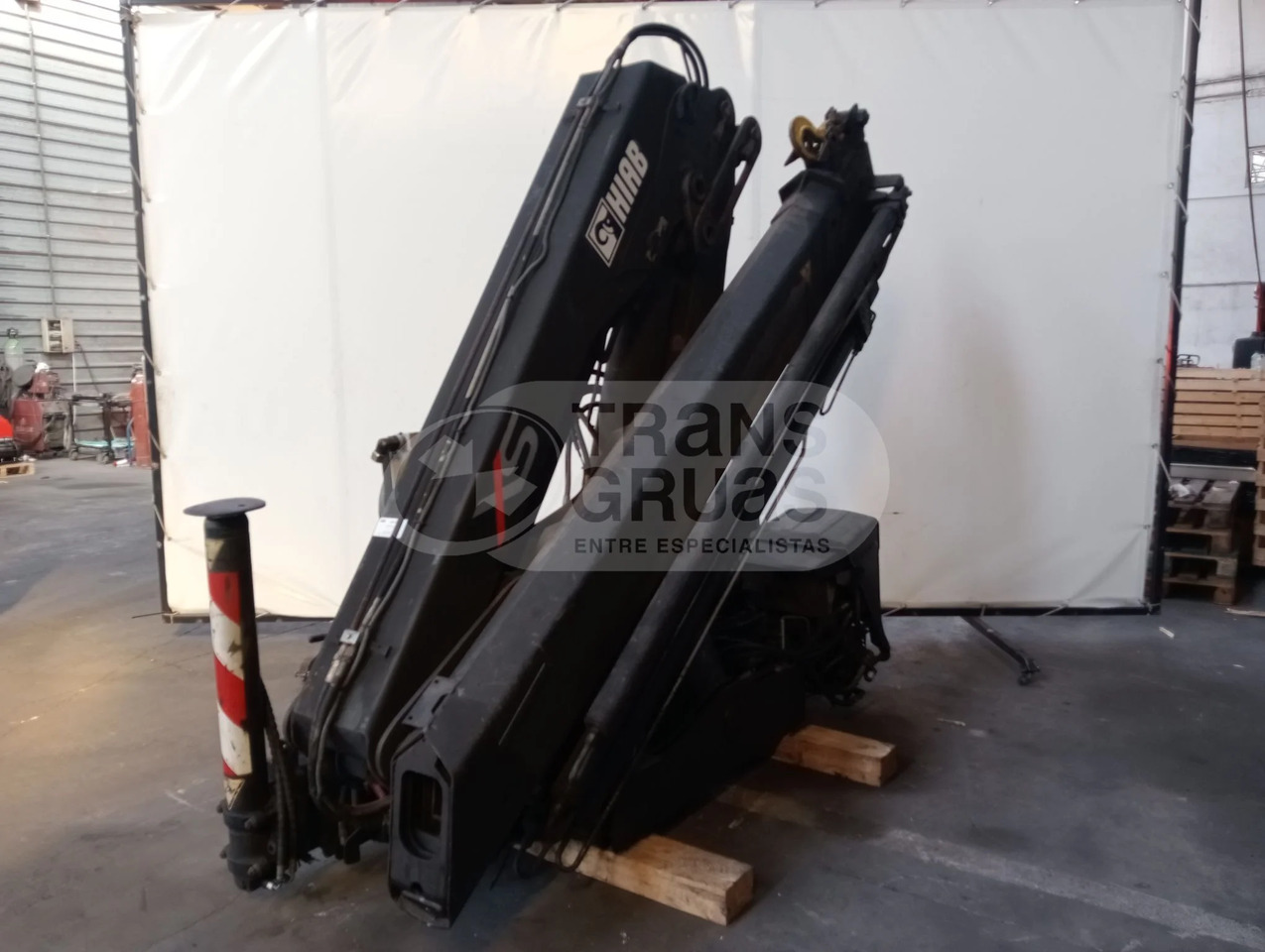 Grúa hidráulica Hiab 166 E-5 HIPRO - Paletno dvigalo: slika 1 Grúa hidráulica Hiab 166 E-5 HIPRO - Paletno dvigalo: slika 1