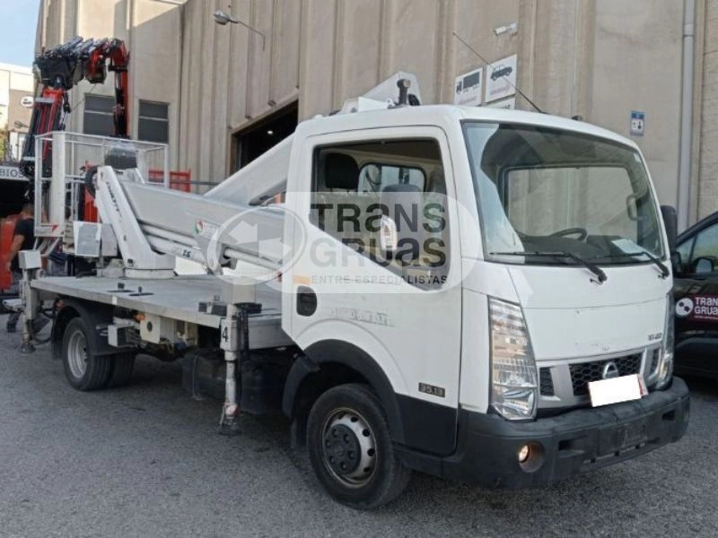 MULTITEL NISSAN NT 400 + MX 250 - Dvižna ploščad montirana na tovornjak: slika 5 MULTITEL NISSAN NT 400 + MX 250 - Dvižna ploščad montirana na tovornjak: slika 5