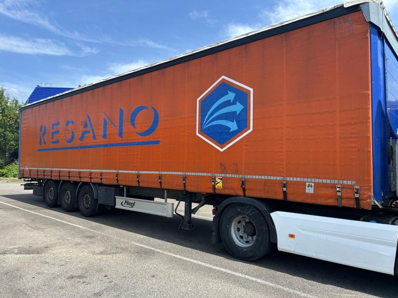 Fliegl - Polprikolica s ponjavo: slika 1 Fliegl - Polprikolica s ponjavo: slika 1
