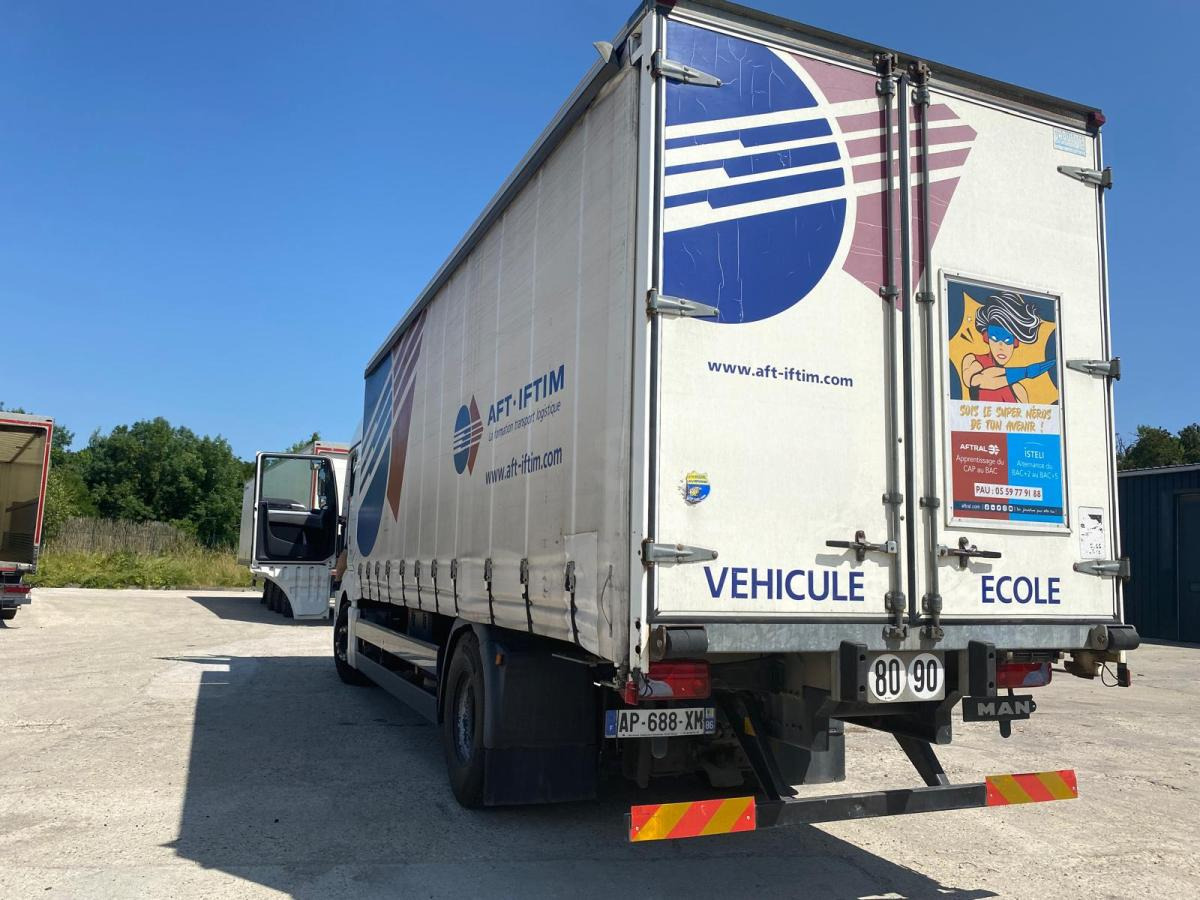 MAN TGX 18.360 - Tovornjak s ponjavo: slika 4 MAN TGX 18.360 - Tovornjak s ponjavo: slika 4