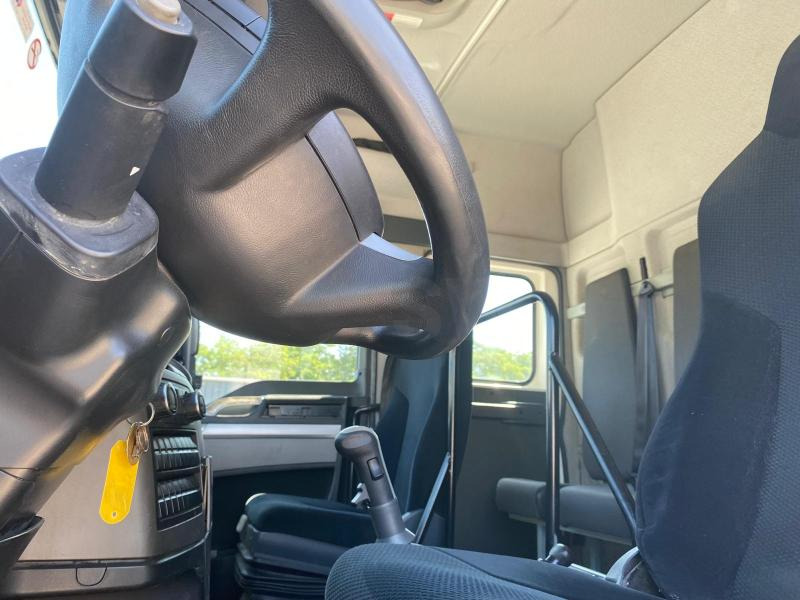 MAN TGX 18.360 - Tovornjak s ponjavo: slika 4 MAN TGX 18.360 - Tovornjak s ponjavo: slika 4