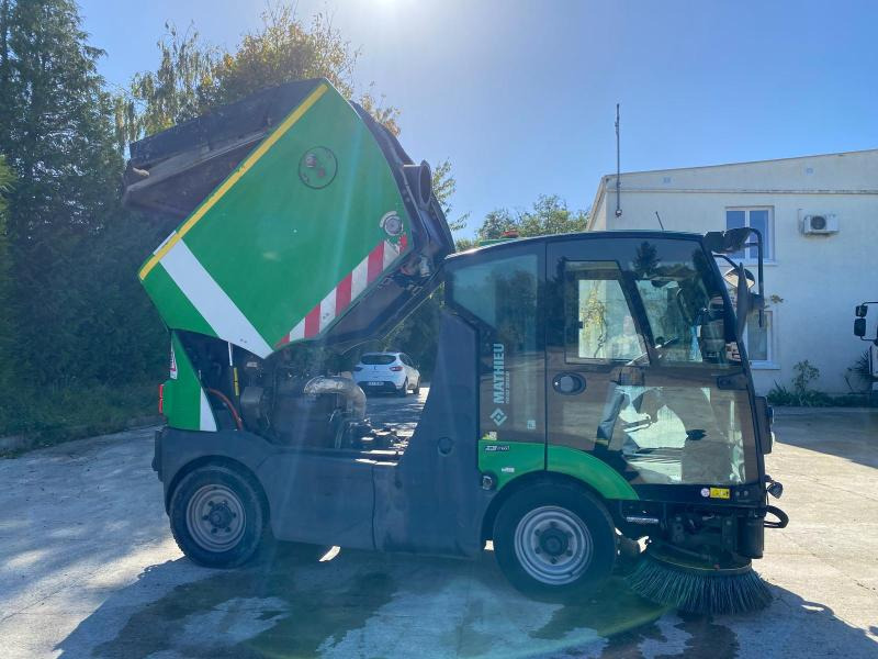 Mathieu Azura MC210 - Vozilo za pometanje: slika 3 Mathieu Azura MC210 - Vozilo za pometanje: slika 3