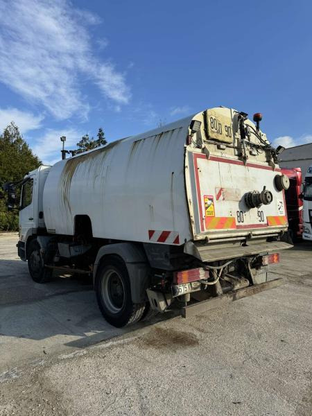 Mercedes Atego - Vozilo za pometanje: slika 5 Mercedes Atego - Vozilo za pometanje: slika 5