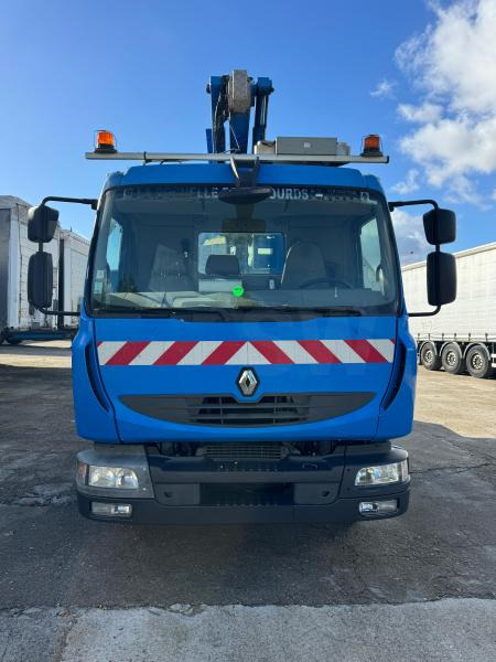 Dvižna ploščad montirana na tovornjak Renault Midlum 180: slika 8