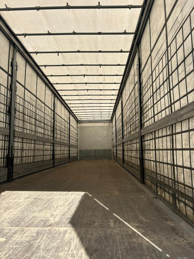 Schmitz Cargobull - Polprikolica s ponjavo: slika 4 Schmitz Cargobull - Polprikolica s ponjavo: slika 4