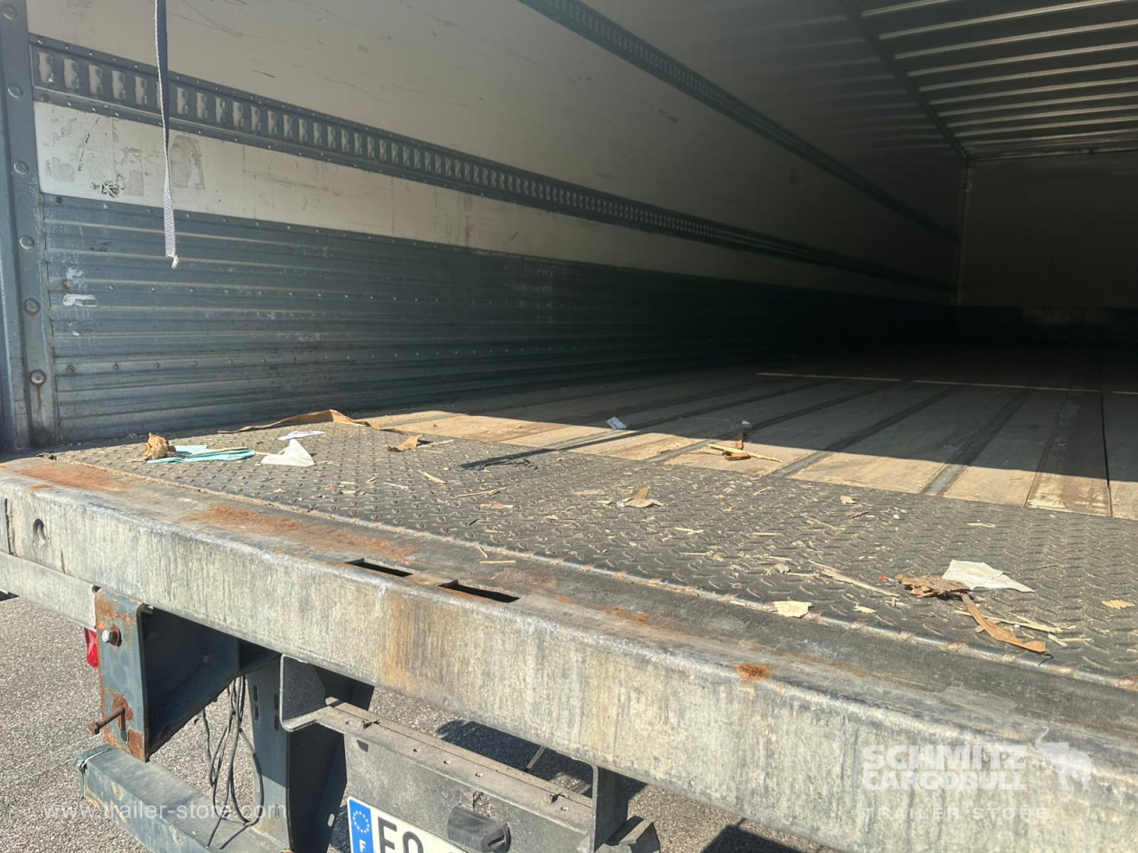 FRUEHAUF Dryfreight Standard Roller shutter door - Polprikolica zabojnik: slika 4 FRUEHAUF Dryfreight Standard Roller shutter door - Polprikolica zabojnik: slika 4