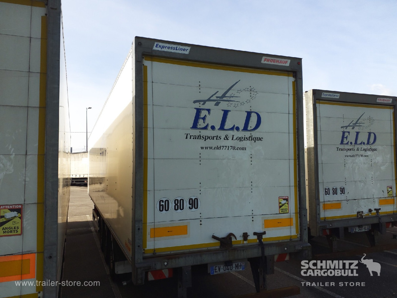 FRUEHAUF Dryfreight Standard Roller shutter door - Polprikolica zabojnik: slika 2 FRUEHAUF Dryfreight Standard Roller shutter door - Polprikolica zabojnik: slika 2