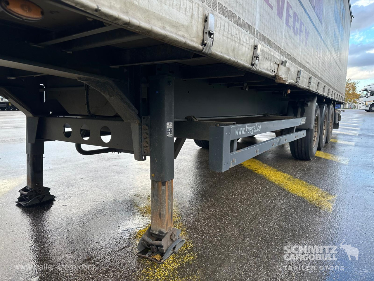 KOEGEL Curtainsider Standard - Polprikolica s ponjavo: slika 2 KOEGEL Curtainsider Standard - Polprikolica s ponjavo: slika 2