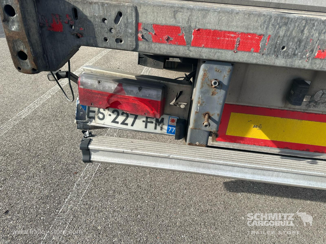 LECI TRAILER Dryfreight Standard Roller shutter door lizing LECI TRAILER Dryfreight Standard Roller shutter door: slika 12