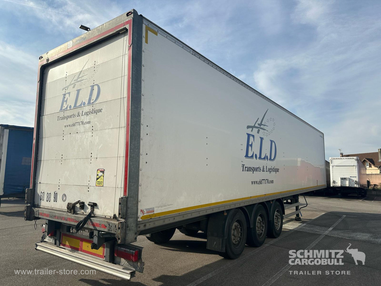 LECI TRAILER Dryfreight Standard Roller shutter door lizing LECI TRAILER Dryfreight Standard Roller shutter door: slika 9