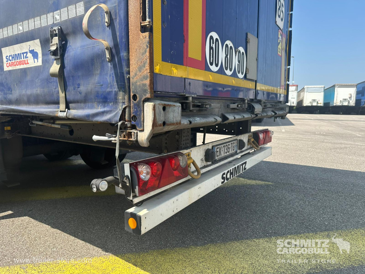 SCHMITZ Curtainsider Mega - Polprikolica s ponjavo: slika 2 SCHMITZ Curtainsider Mega - Polprikolica s ponjavo: slika 2