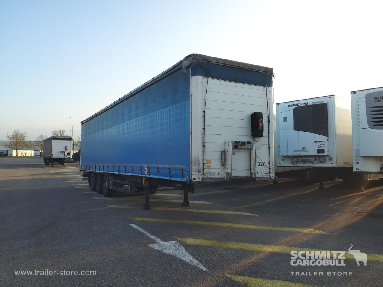 SCHMITZ Curtainsider Standard - Polprikolica s ponjavo: slika 1 SCHMITZ Curtainsider Standard - Polprikolica s ponjavo: slika 1