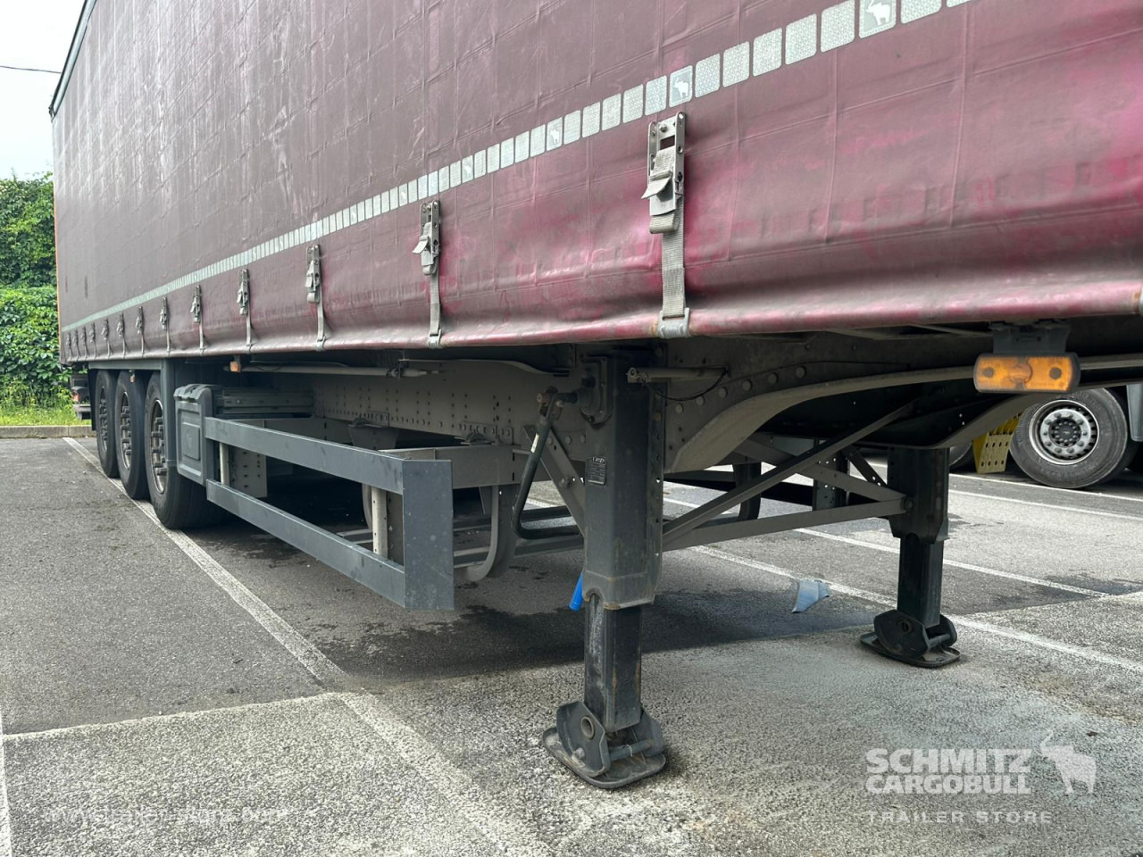 SCHMITZ Curtainsider Standard Taillift - Polprikolica s ponjavo: slika 2 SCHMITZ Curtainsider Standard Taillift - Polprikolica s ponjavo: slika 2