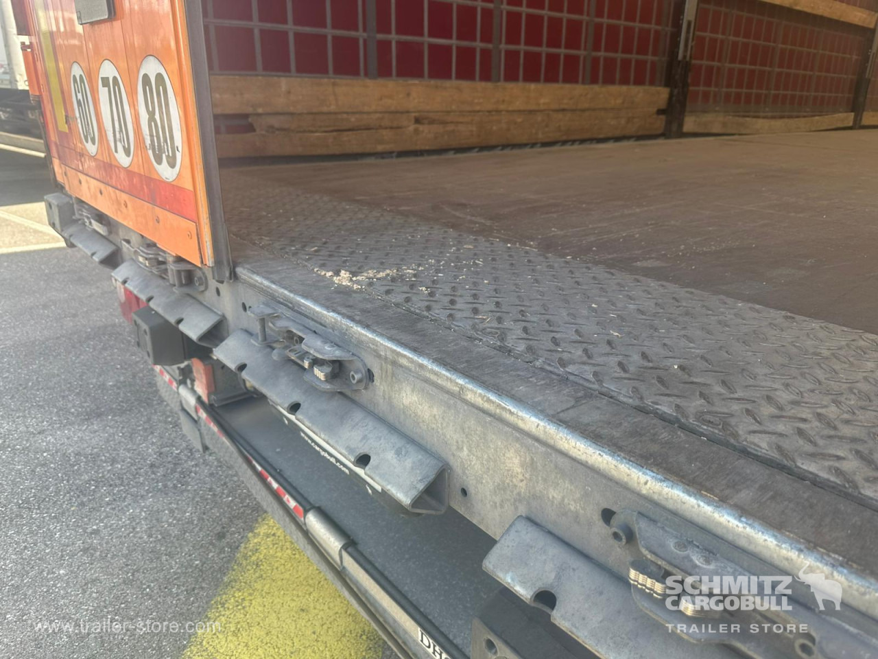 SCHMITZ Curtainsider Standard Taillift - Polprikolica s ponjavo: slika 4 SCHMITZ Curtainsider Standard Taillift - Polprikolica s ponjavo: slika 4