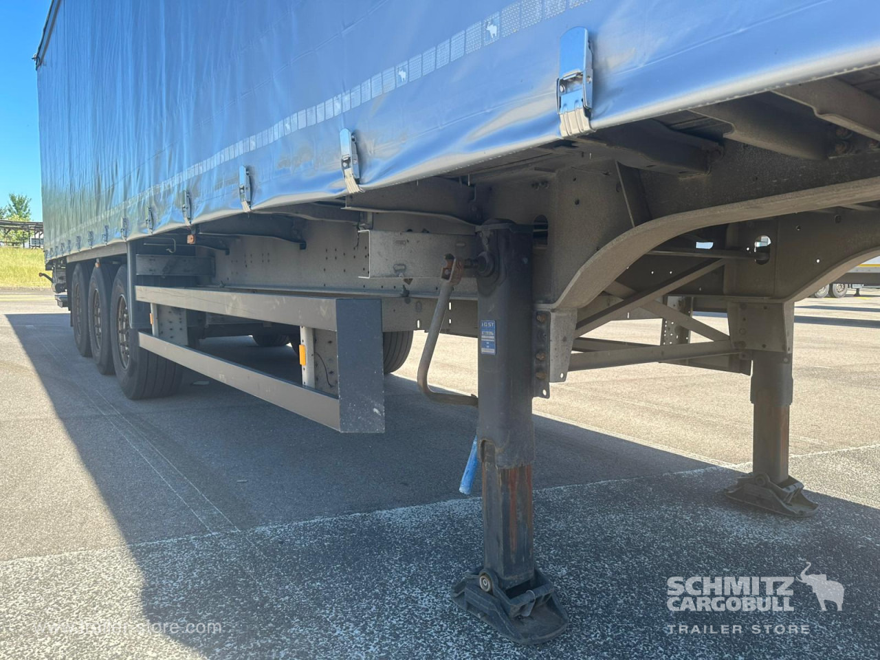 SCHMITZ Curtainsider Standard Taillift - Polprikolica s ponjavo: slika 3 SCHMITZ Curtainsider Standard Taillift - Polprikolica s ponjavo: slika 3