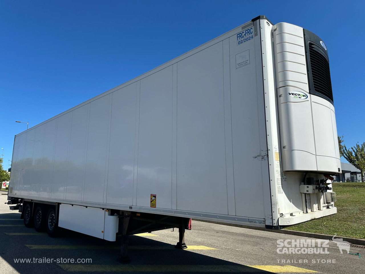 SCHMITZ Reefer Multitemp Double deck Taillift - Izotermična polprikolica: slika 1 SCHMITZ Reefer Multitemp Double deck Taillift - Izotermična polprikolica: slika 1