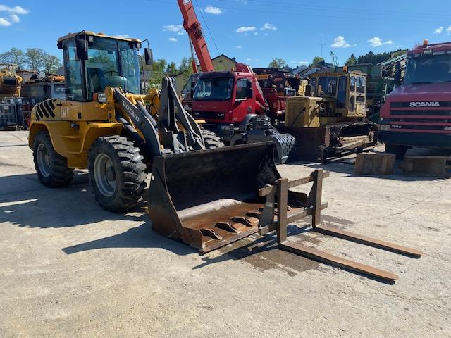 Volvo L 40 TP - Kolesni nakladalec: slika 2 Volvo L 40 TP - Kolesni nakladalec: slika 2