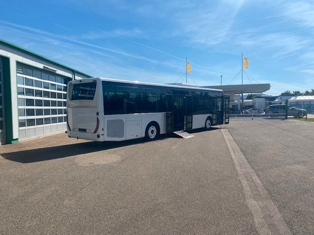 Iveco Crossway LE KLIMA LAWO ZF EcoLife - Mestni avtobus: slika 4 Iveco Crossway LE KLIMA LAWO ZF EcoLife - Mestni avtobus: slika 4