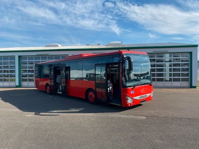 Iveco Crossway LE Low Entry KLIMA Gurte - Mestni avtobus: slika 2 Iveco Crossway LE Low Entry KLIMA Gurte - Mestni avtobus: slika 2