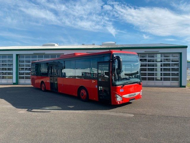Iveco Crossway LE Low Entry KLIMA Gurte - Mestni avtobus: slika 1 Iveco Crossway LE Low Entry KLIMA Gurte - Mestni avtobus: slika 1