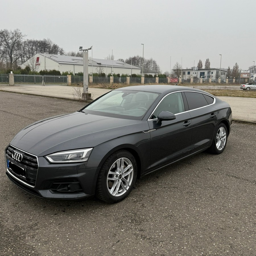 AUDI A5 Sportback TÜV bis Okt. 2027 - Limuzina: slika 1 AUDI A5 Sportback TÜV bis Okt. 2027 - Limuzina: slika 1