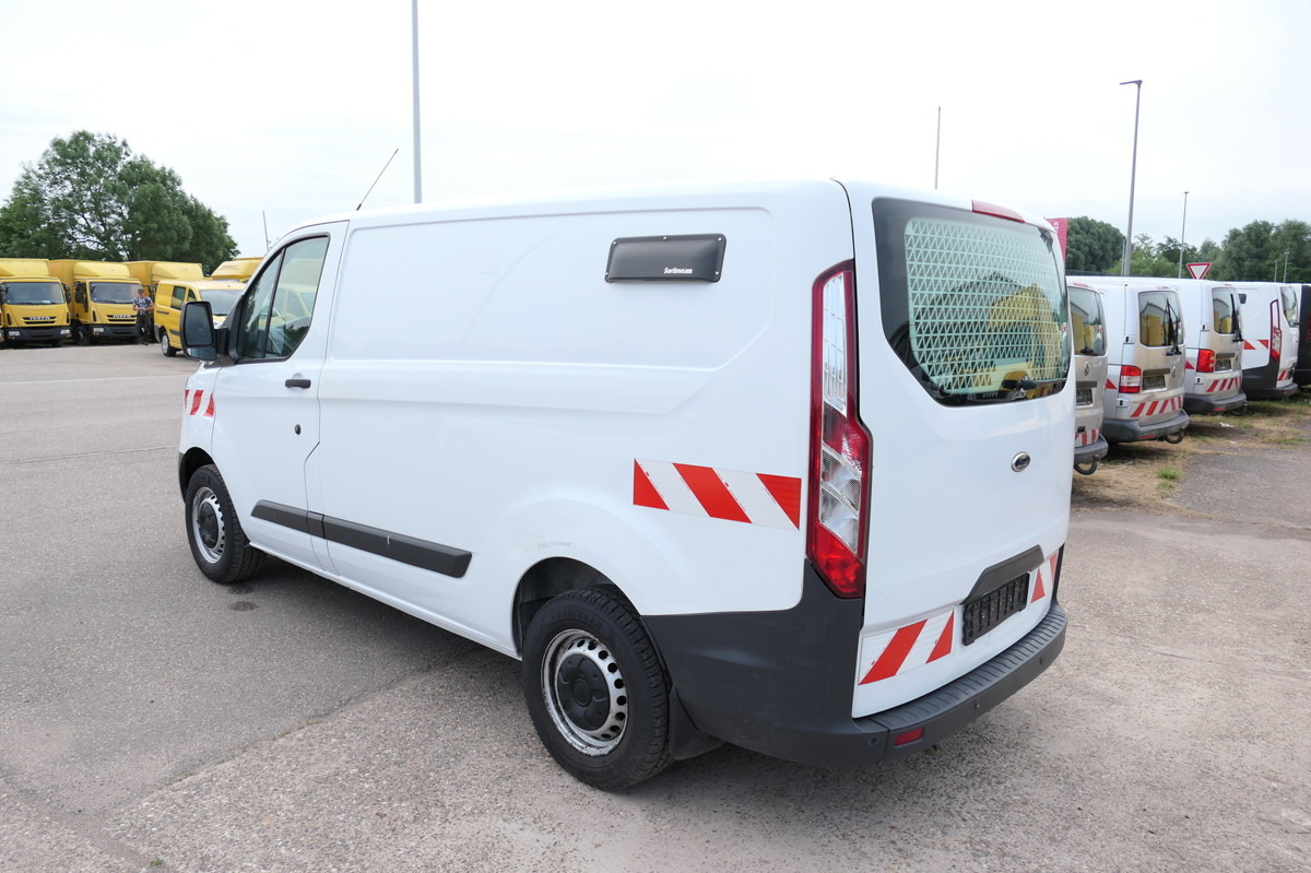 FORD Transit Custom 290 2.0 TDCi KLIMA WERKSTATTEINBA - Mali kombi: slika 5 FORD Transit Custom 290 2.0 TDCi KLIMA WERKSTATTEINBA - Mali kombi: slika 5