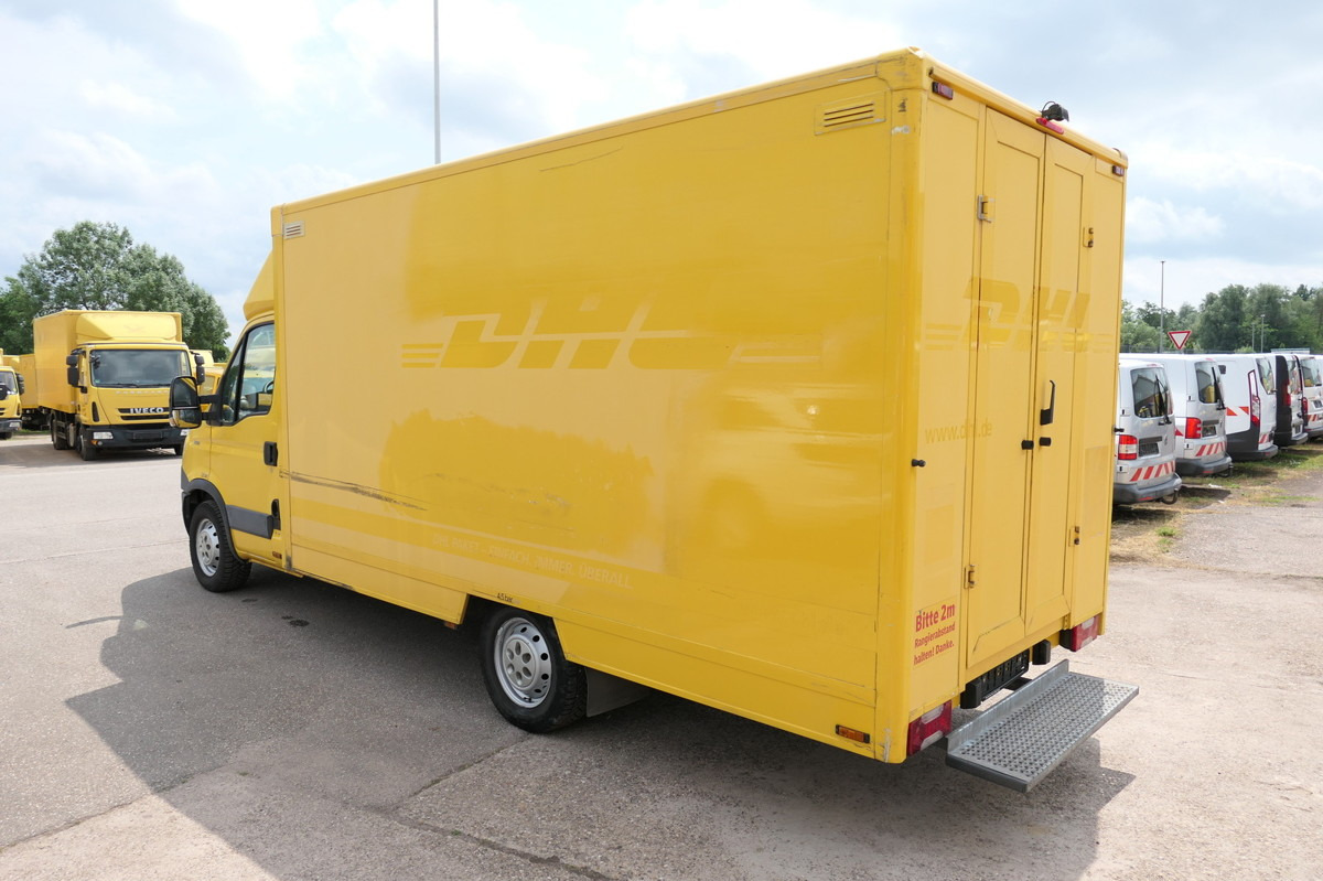 IVECO Daily 35 S11 C30C AUTOMATIK KAMERA MAXI KAMERA R - Dostavno vozilo z zabojnikom: slika 4 IVECO Daily 35 S11 C30C AUTOMATIK KAMERA MAXI KAMERA R - Dostavno vozilo z zabojnikom: slika 4